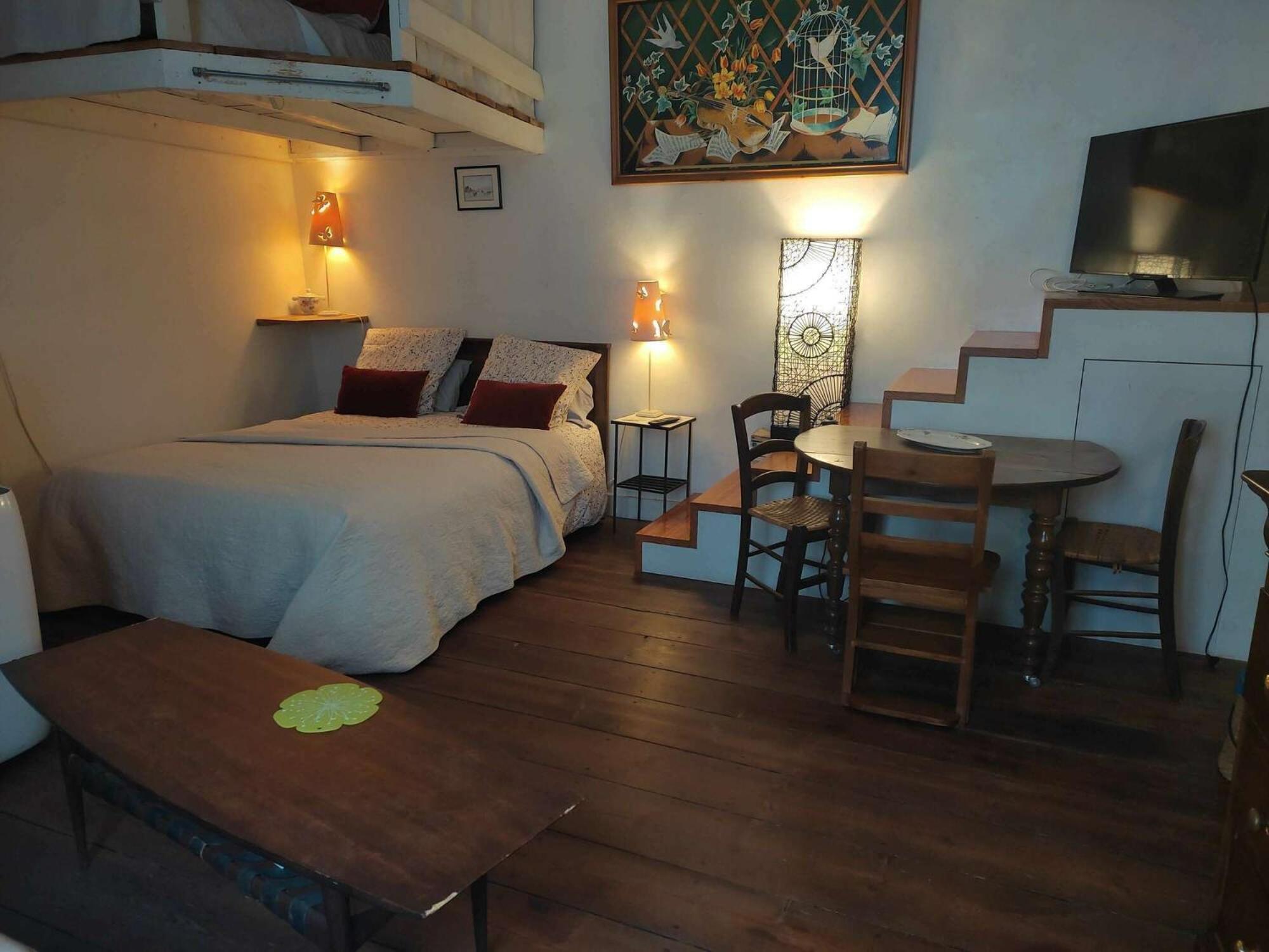 B&B Le Miroir Aux Fees Bordeaux Bagian luar foto