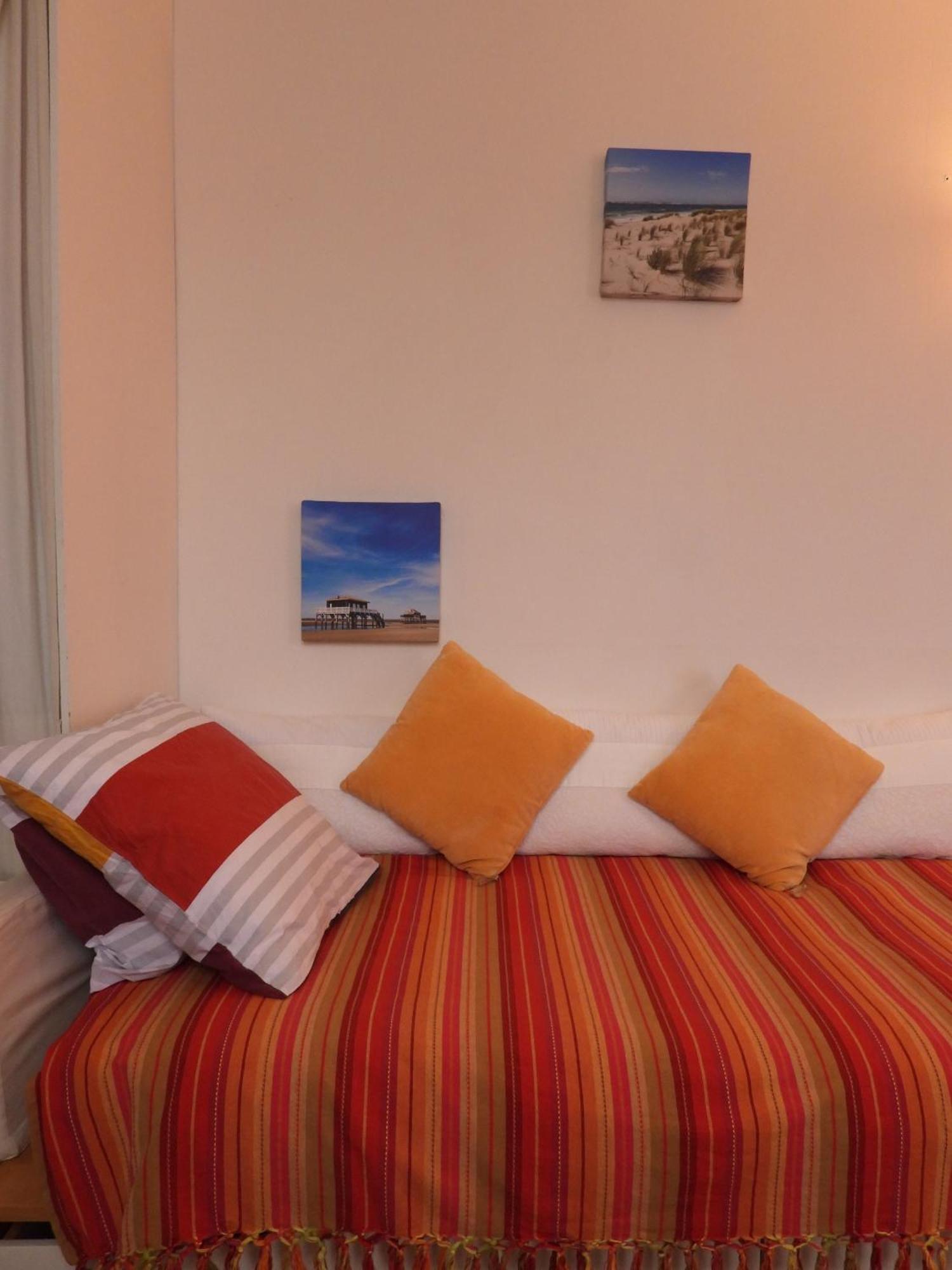 B&B Le Miroir Aux Fees Bordeaux Bagian luar foto